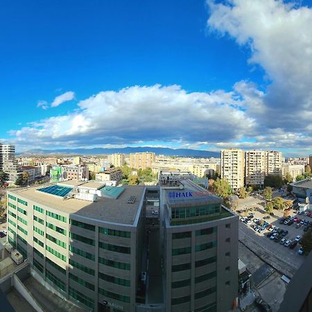 Diamond Residences 10Th Fl. Lux Apt. W/ City View سكوبجي المظهر الخارجي الصورة